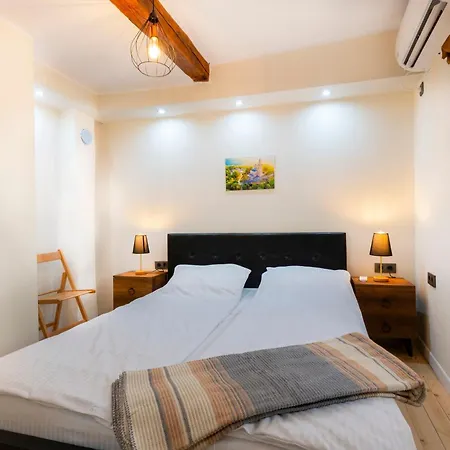 Bobevata Guest House - Floor 2 - Stunning View Old Town Veliko Tŭrnovo Exterior photo