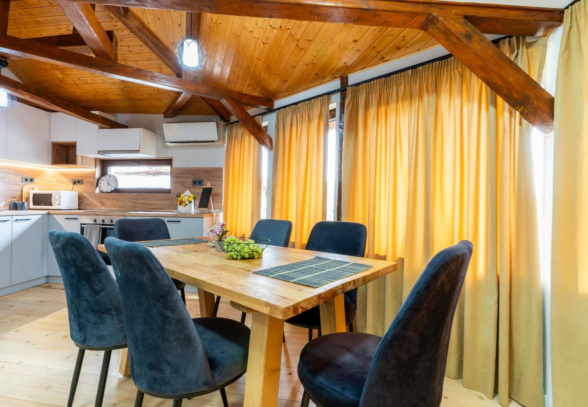 Bobevata - Floor 2 - Stunning View Old Town Veliko Tarnovo
