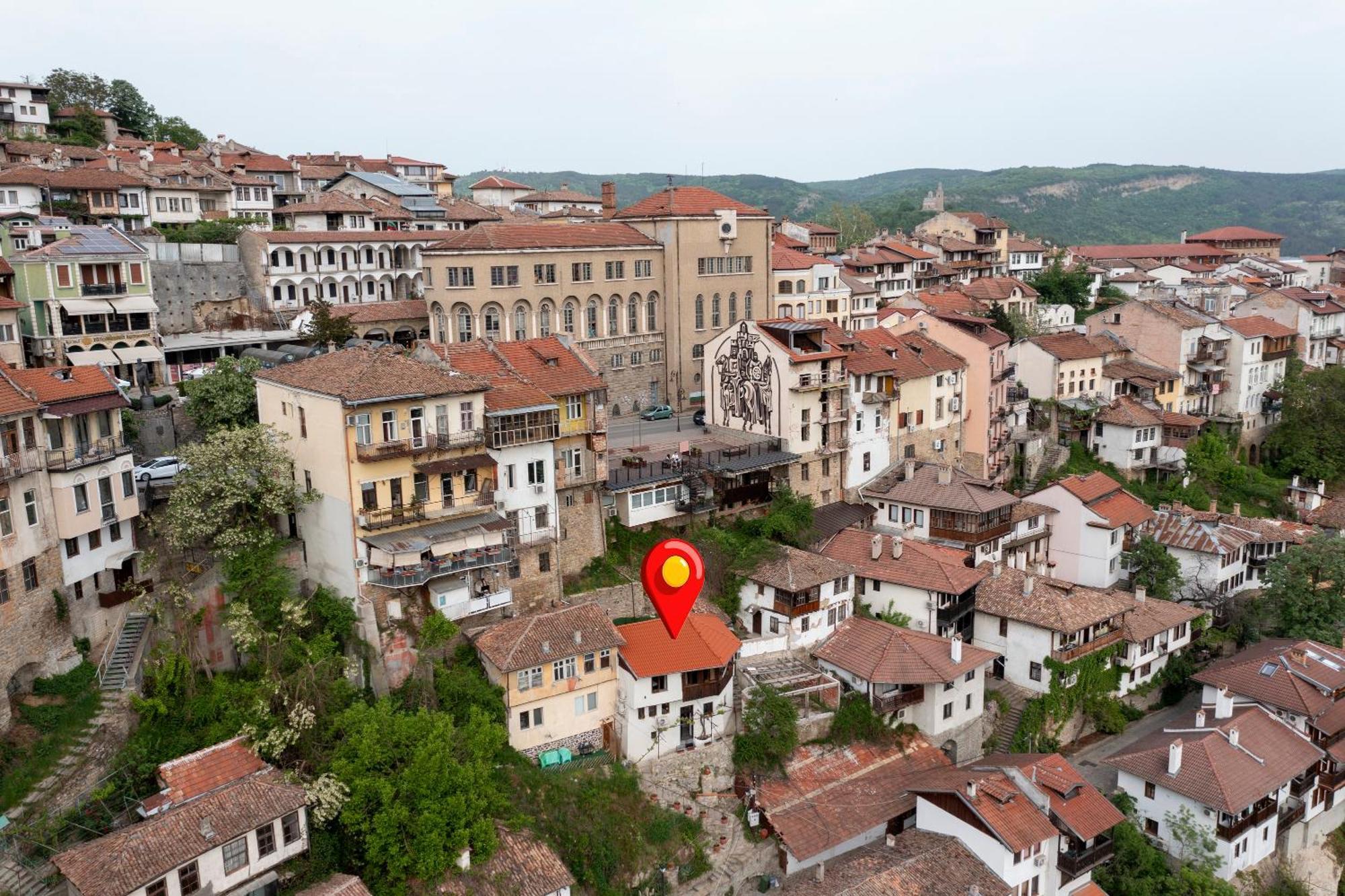 Bobevata - Floor 2 - Stunning View Old Town Apartment